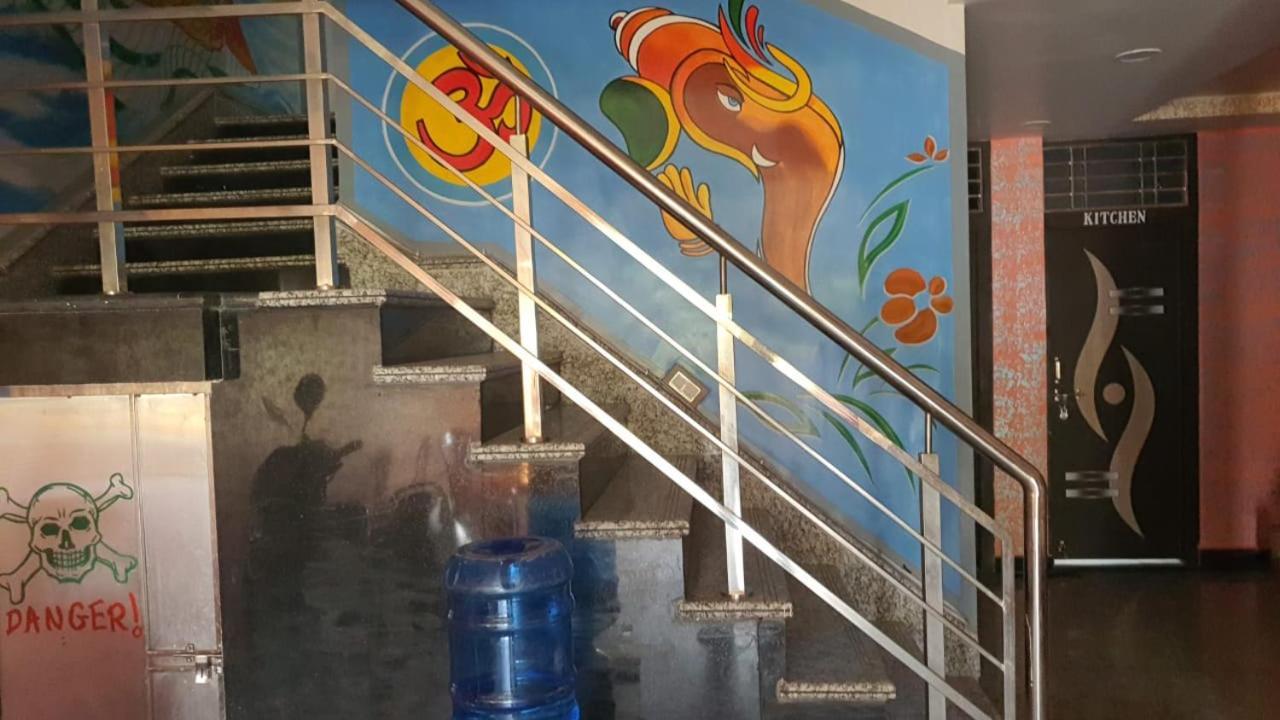 Madhuvatika Патна Екстер'єр фото
