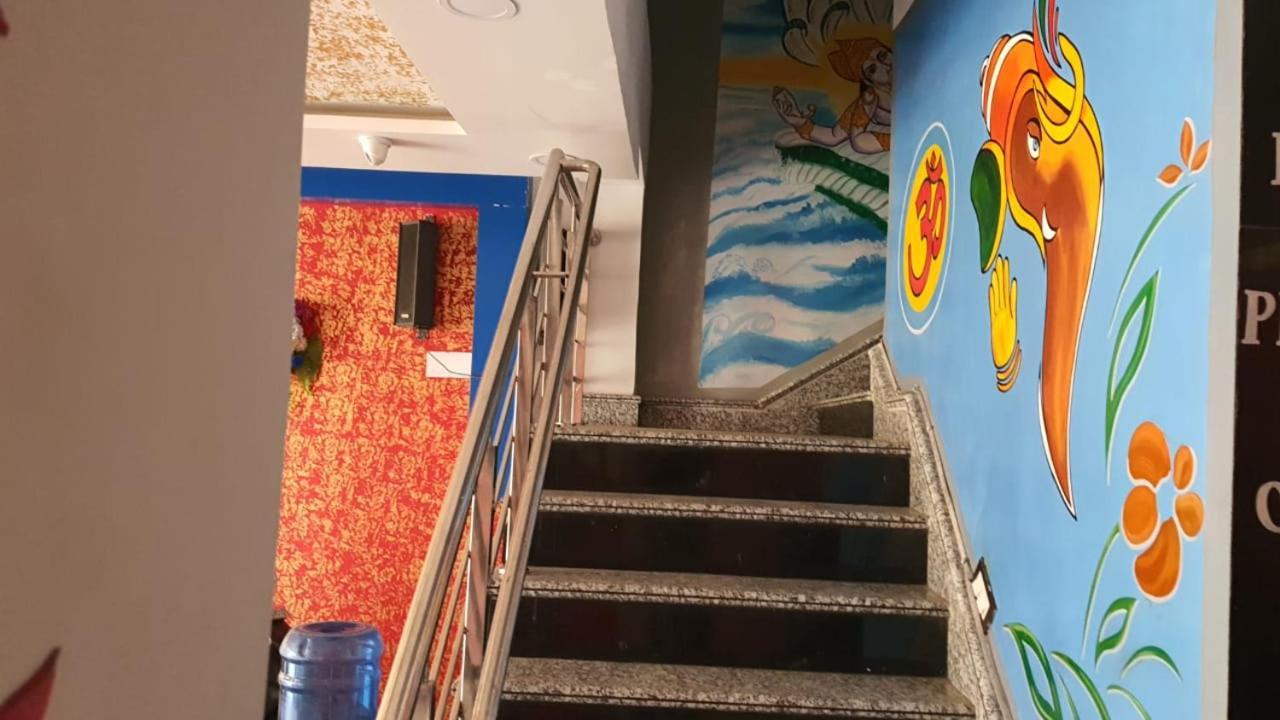 Madhuvatika Патна Екстер'єр фото